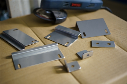 板金加工とは？ 加工の使い分けに役立つメリット・デメリット